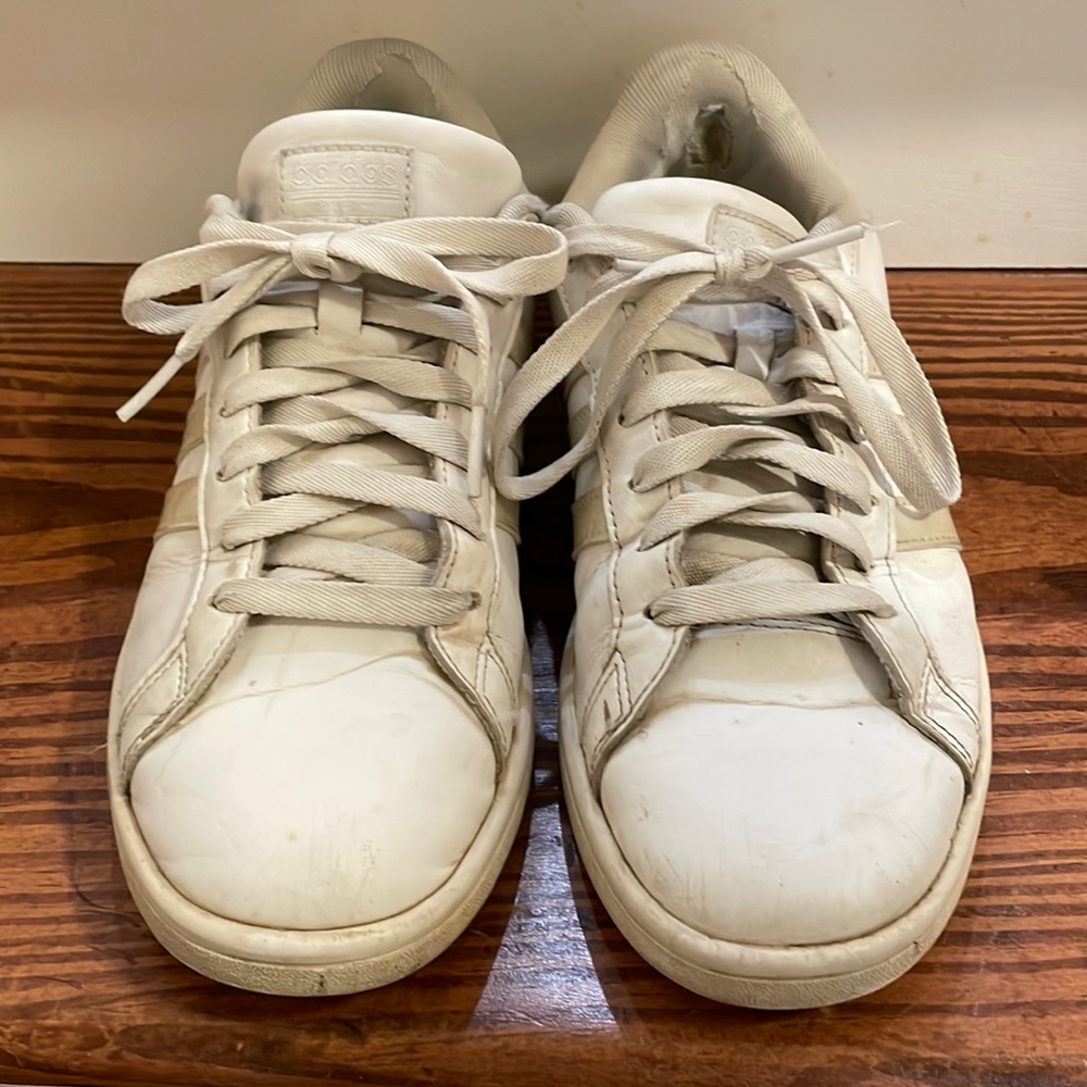 Adidas neo cloud foam white tennis shoe